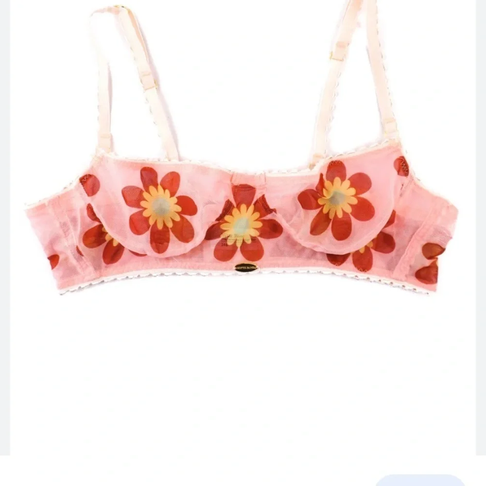 Free people Sheri half cup bra by Bette rose bra size medium  new without tags